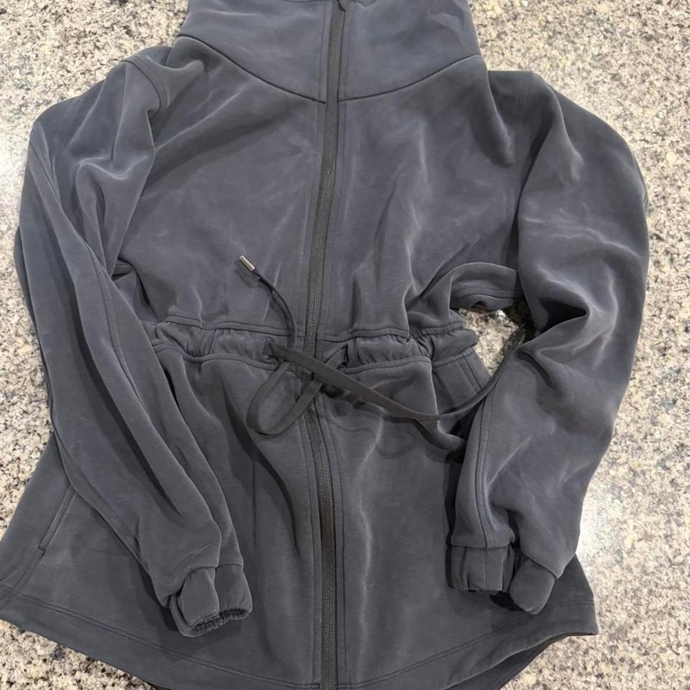 Lululemon Softstreme Cinch-Waist Jacket